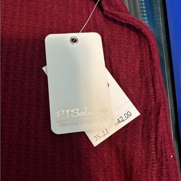 P.J. Salvage Soft Thermal Merlot Tank Top XL - Picture 6 of 6